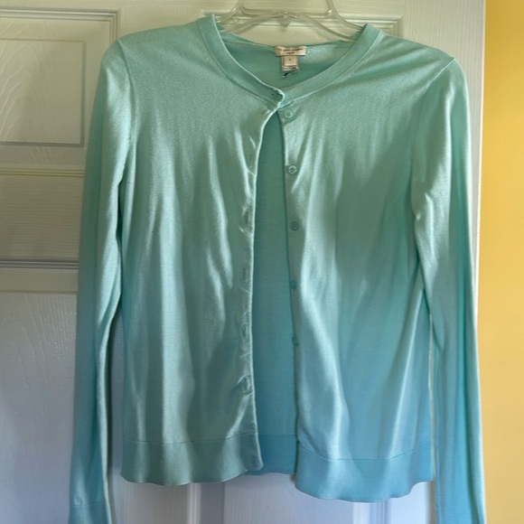 The Caryn Cardigan - Picture 2 of 5